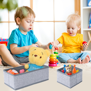 Boîtes de rangement.