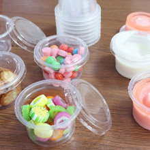 Récipients en plastique