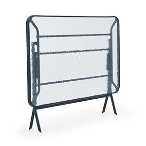 Table rabattable et emplacement pour parasol
