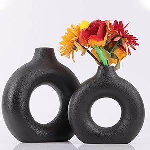 vase noir